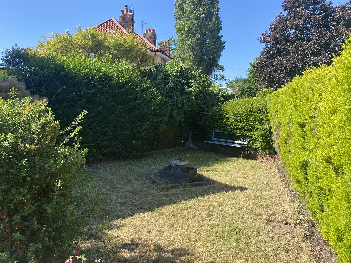 Greenwood Avenue, Hull